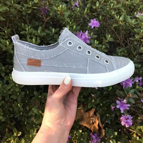 Blowfish Malibu Play